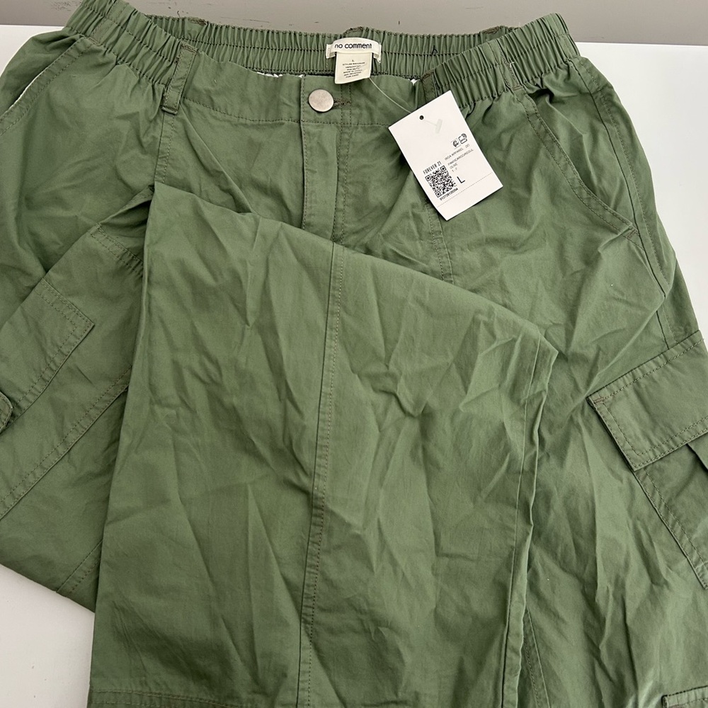 Brand new poplin olive Cargo pants